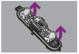 Peugeot 5008. Changement des feux de stop et indicateurs